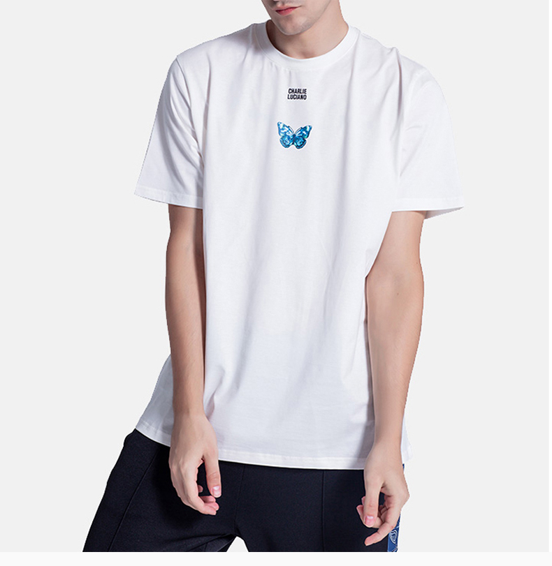 luciano 男士 服装 21春夏 圆领蝴蝶印花字母logo半袖 男士短袖t恤
