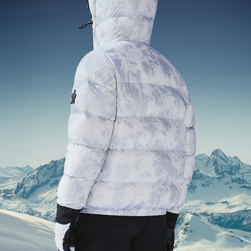 21年秋冬新款 noussan系列 男士雪白色尼龙羽绒服g20971b527405959y