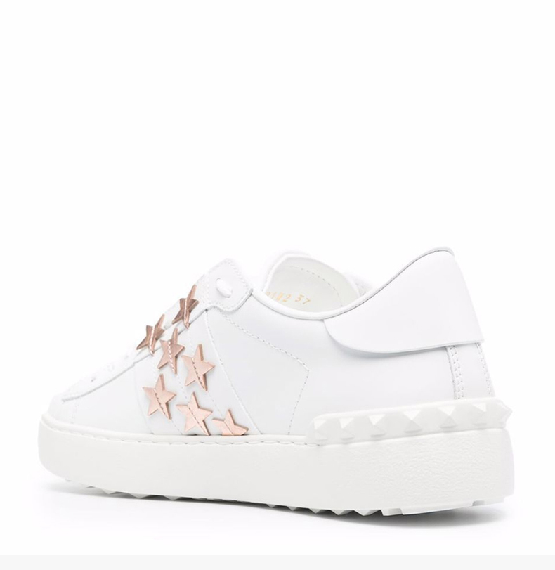 华伦天奴 女士白色皮革铆钉星星装饰休闲鞋运动鞋小白鞋平底鞋单鞋女