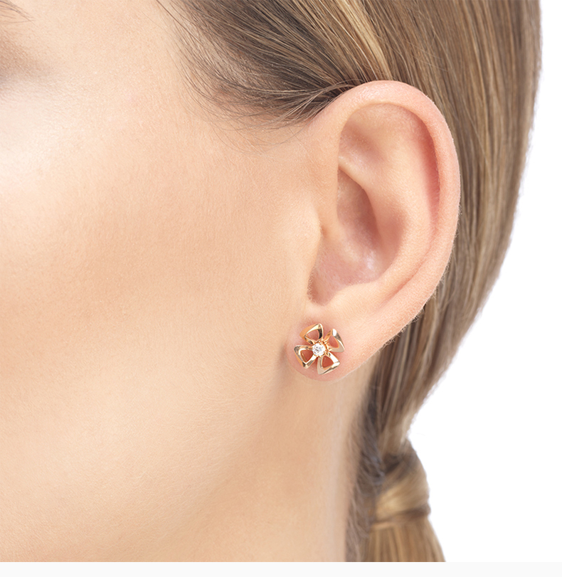 bvlgari/宝格丽 咏绽系列 女士18k金钻石耳钉 355327
