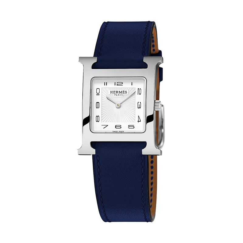 在任何情况下,都不建议您佩戴皮革表带接触水的爱马仕手表.