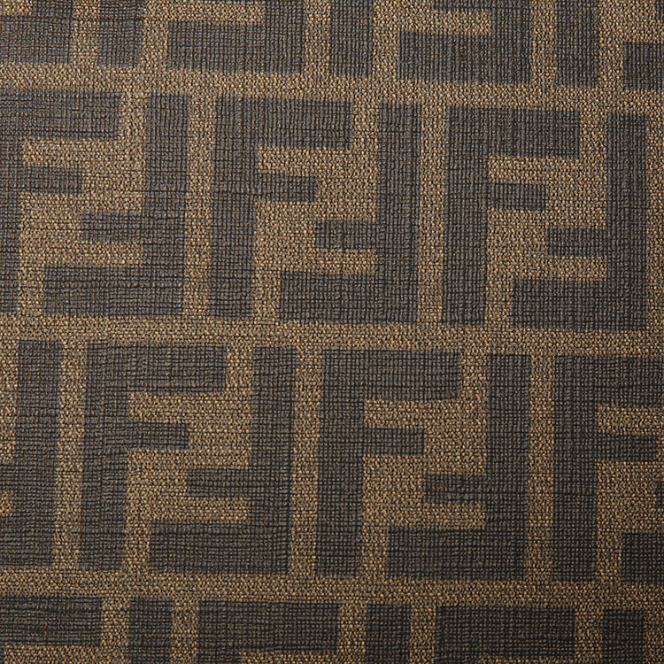 fendi(芬迪) 棕色经典logopvc斜挎包