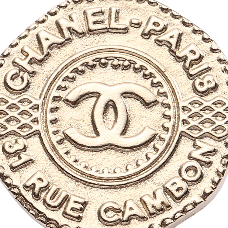 chanel(香奈儿) 金色圆形徽章耳钉