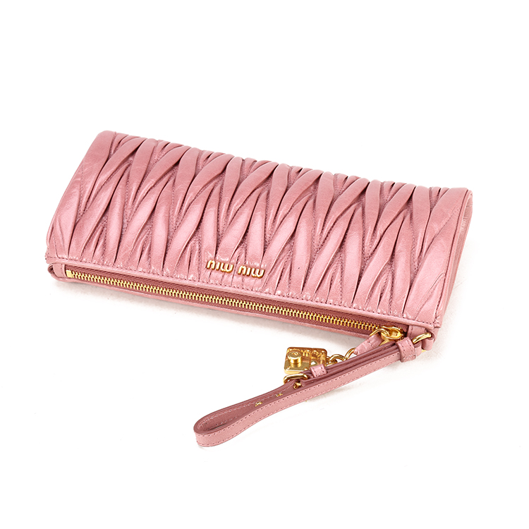 miumiu(缪缪) 粉色皮质褶皱手拿包