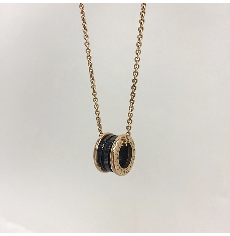 bvlgari(宝格丽) b.zero1系列18k玫瑰金黑陶瓷项链