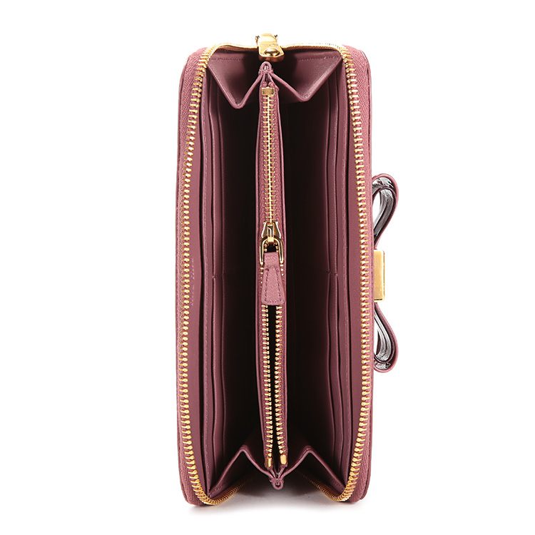 【miumiu缪缪 钱包】miumiu(缪缪) 藕粉色漆皮蝴蝶结装饰长款钱夹