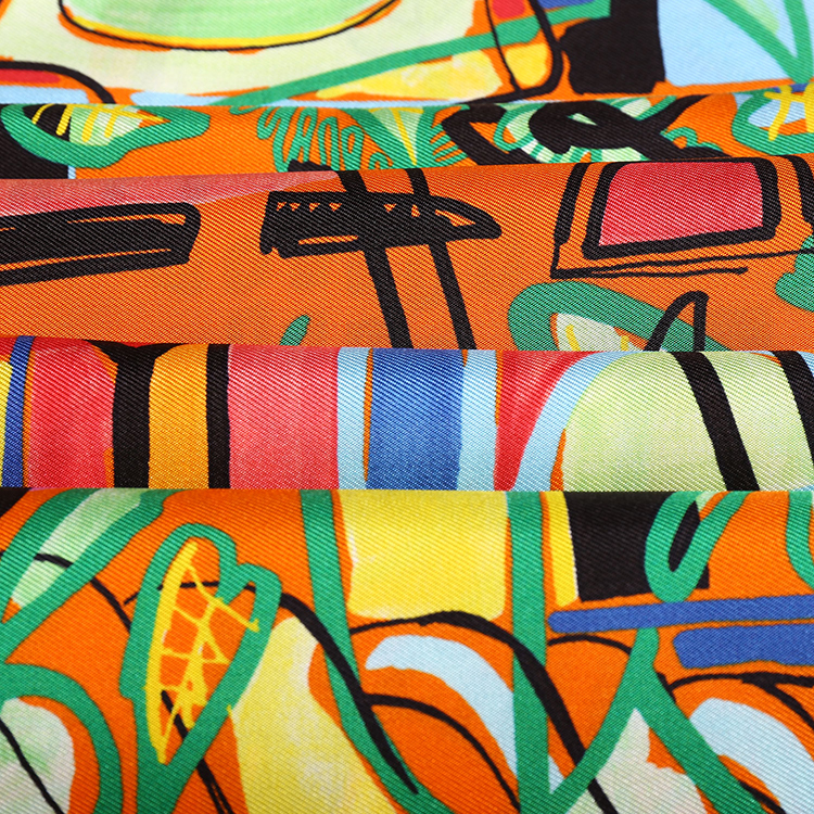 hermes(爱马仕) 橘色底生活涂鸦图案丝巾90