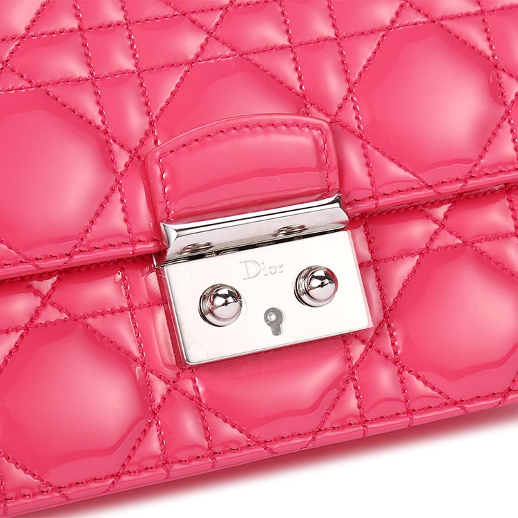 dior(迪奥) miss dior桃粉色漆皮链条斜挎包