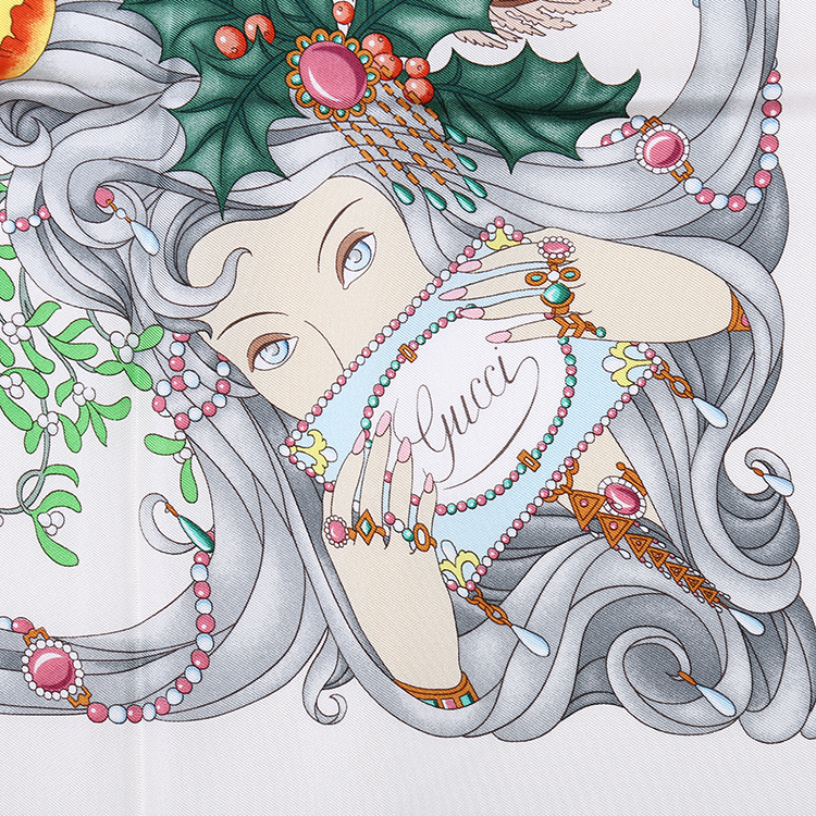 gucci(古驰) 白色底印花丝巾 90