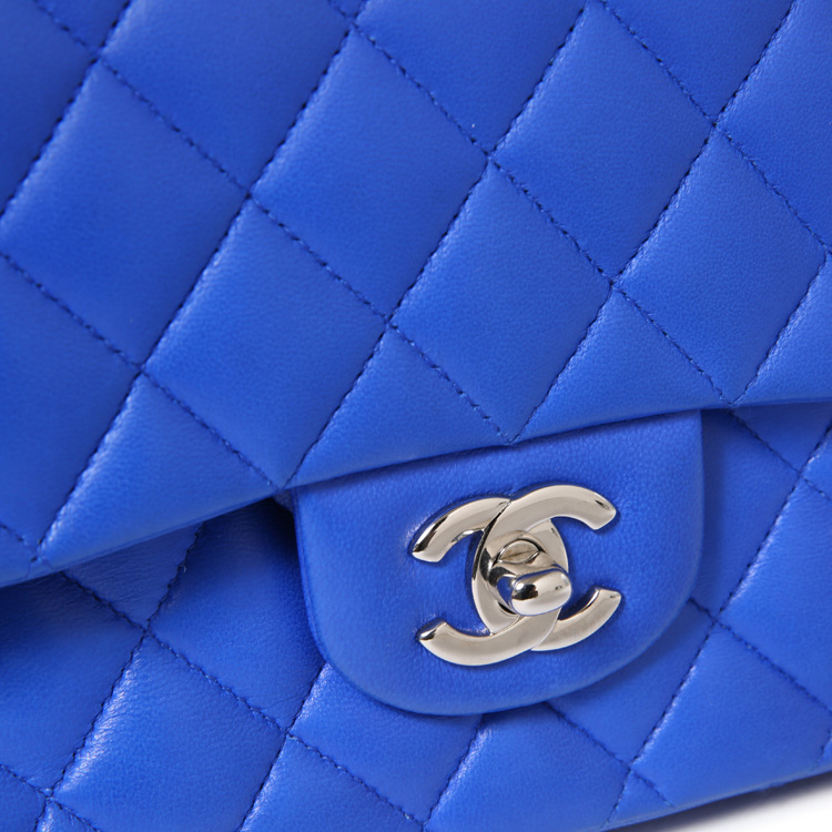 chanel(香奈儿) 电光蓝色皮质银链单肩包 ch