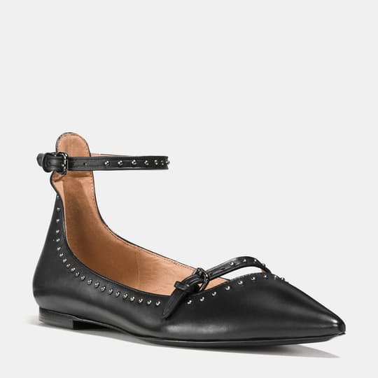 coach/蔻驰 女士尖头平底铆钉搭扣皮鞋jody flat q8962