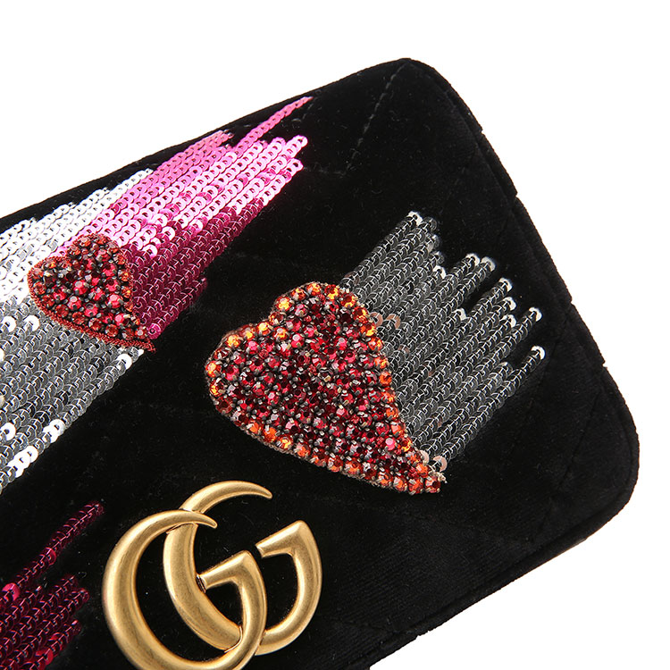 gucci(古驰) 情人节限定款gg marmont系列女士心形闪电图案亮片迷你绒