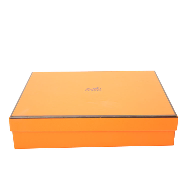 hermes(爱马仕) 橘红皮质中长款拉链钱夹