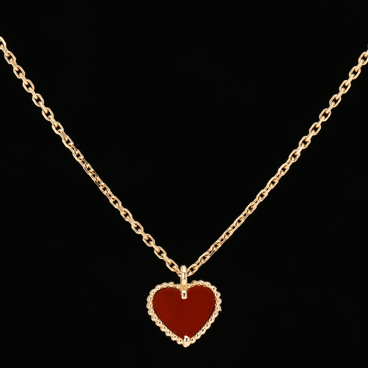 cleef & arpels(梵克雅宝) sweet alhambra系列18k金红玉髓心形项链