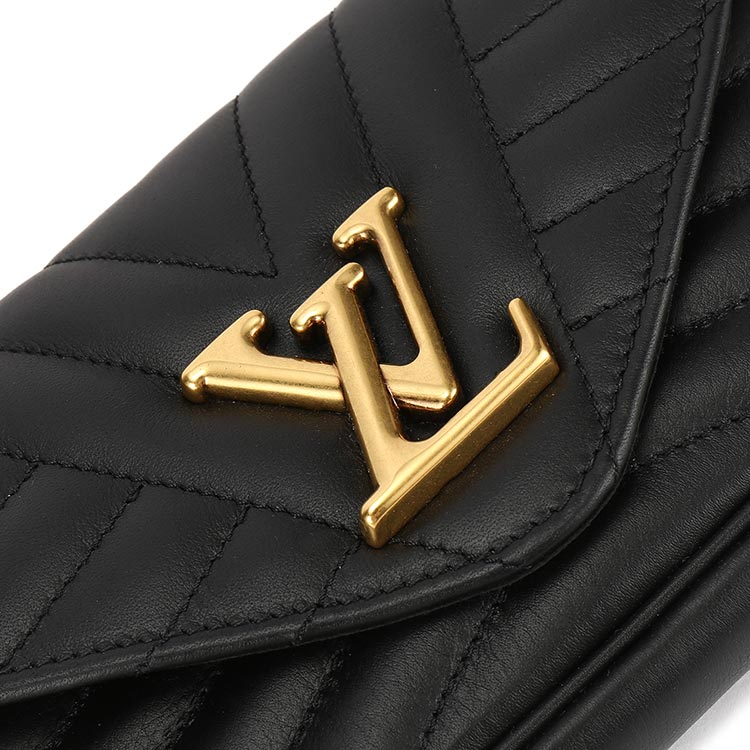 louis vuitton(路易威登) #黑色皮质new wave系列迷你链条包