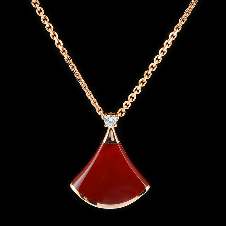 bvlgari(宝格丽) #divas dream系列18k金红玉髓单钻项链