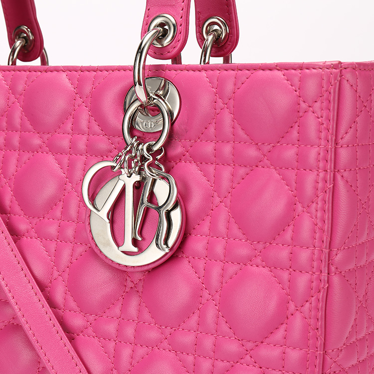 dior(迪奥) 玫粉色七格戴妃包