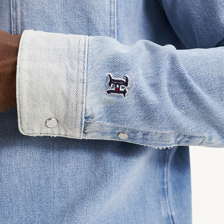 tommy hilfiger 小logo浅色牛仔衬衫男士衬衫 mw11409