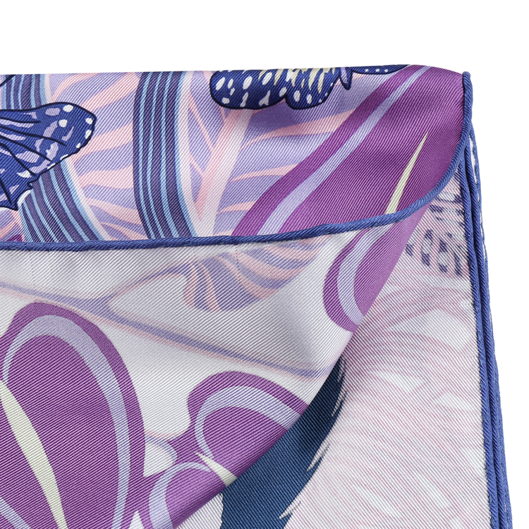 hermes(爱马仕) 浅紫色系丝巾90×90cm