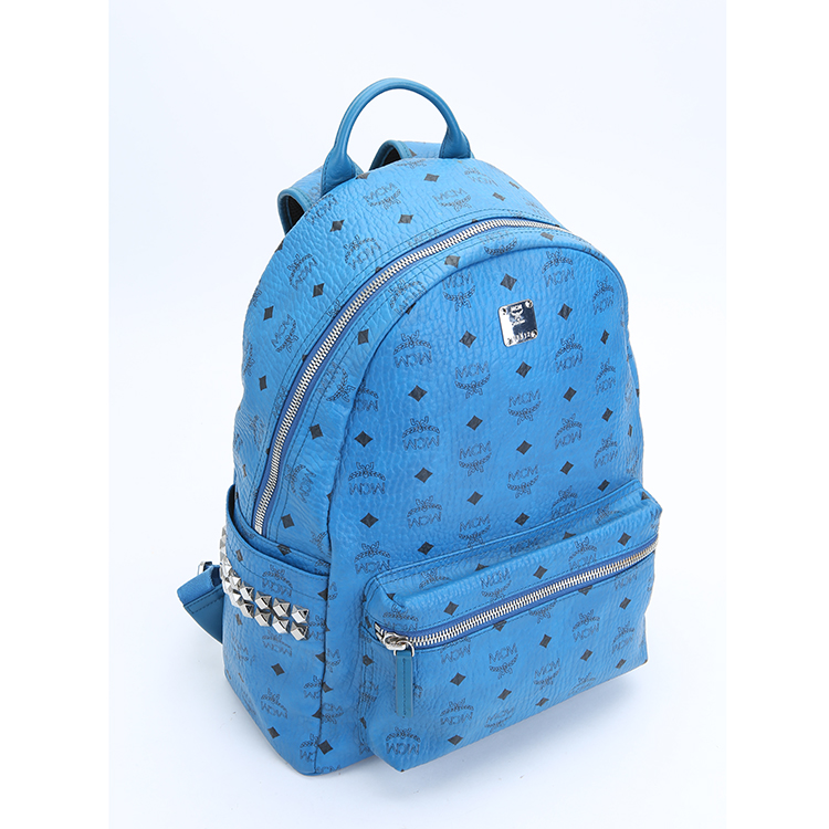 mcm(mcm) #蓝色pvc经典logo两侧铆钉装饰双肩包