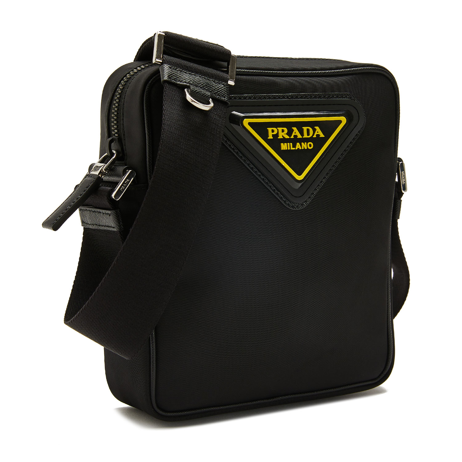 prada/普拉达 黑色 男士尼龙和saffiano皮革斜挎包 2vh112_2dko_f0qp9