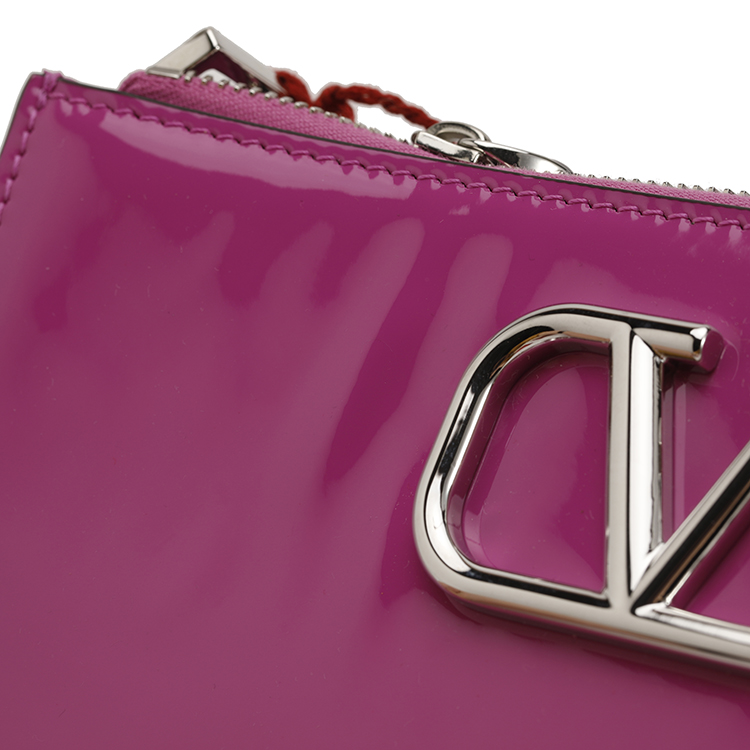 【瑕疵】valentino garavani/华伦天奴 粉色 女士做旧金属vlogo链条零