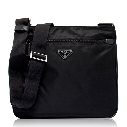 品牌故事 prada 意大利品牌prada于1913年在米兰创建,提供男女成衣