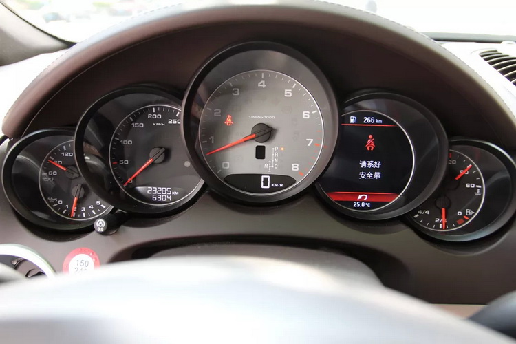 保时捷-卡宴 2012款 cayenne gts 4.8l