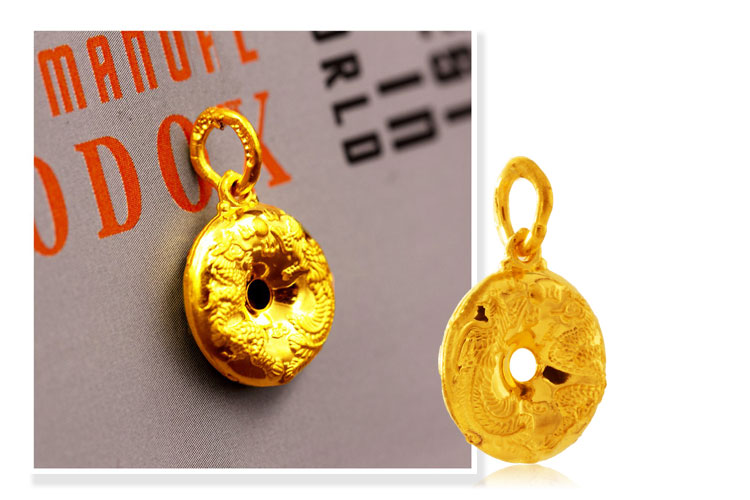 baoyijin/宝易金珠宝 au999924k金足金黄金双龙戏珠平安扣锁骨吊坠链