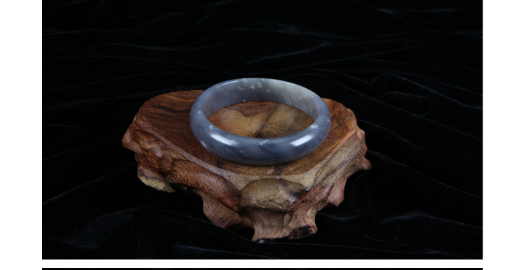 yubaotang/瑜宝堂 天然和田玉 和田青花天然石纹手镯