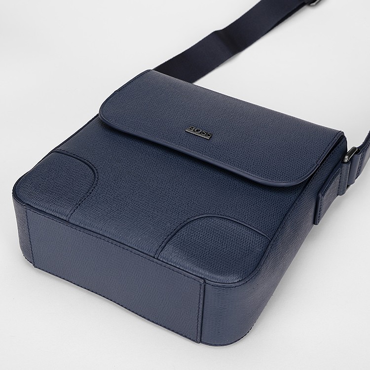 hugo boss/雨果波士男士蓝色斜挎包