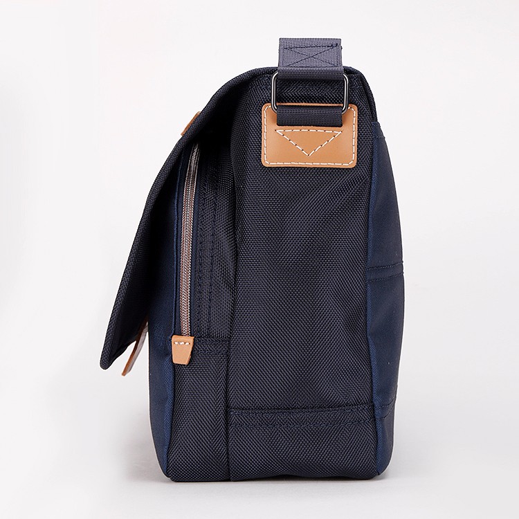 hugo boss/雨果波士 男士蓝色斜挎包