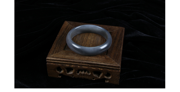 yubaotang/瑜宝堂 天然和田玉 和田青花天然石纹手镯