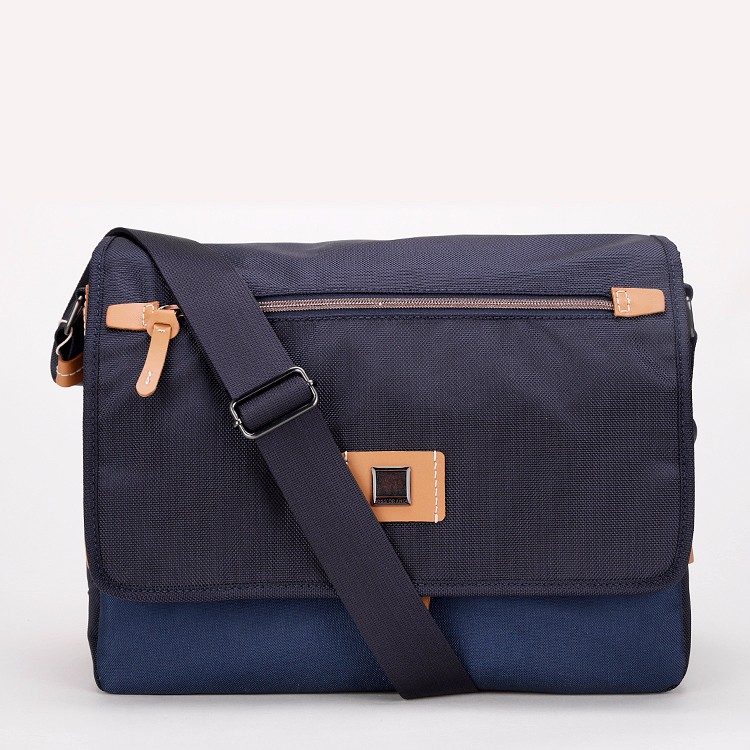 hugo boss/雨果波士 男士蓝色斜挎包