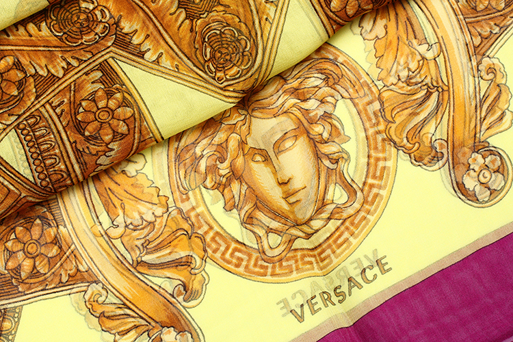 versace/范思哲女士丝巾 花色 长方形