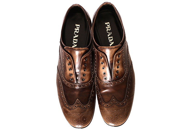 prada/普拉达 时尚英伦风真皮布洛克雕花男士休闲鞋