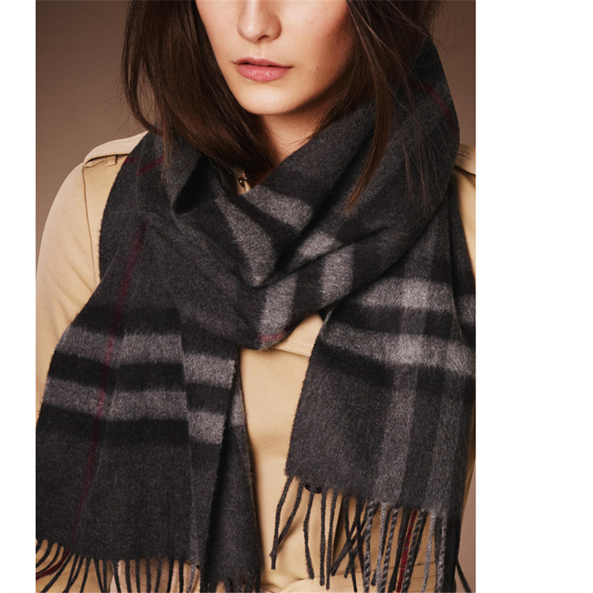 burberry/博柏利 heritage炭灰色格纹 格纹羊绒围巾