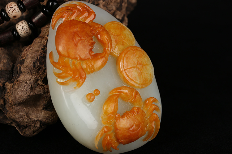 y/鼎艺 天然和田玉吊坠 财运亨通 精雕螃蟹带皮色大把件挂件 ldht0416