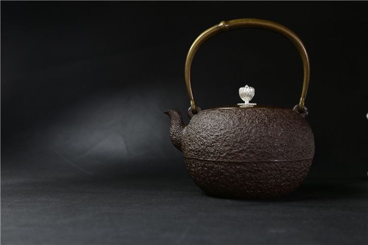 seong hoo dang/盛虎堂高端关西铁瓶-望月