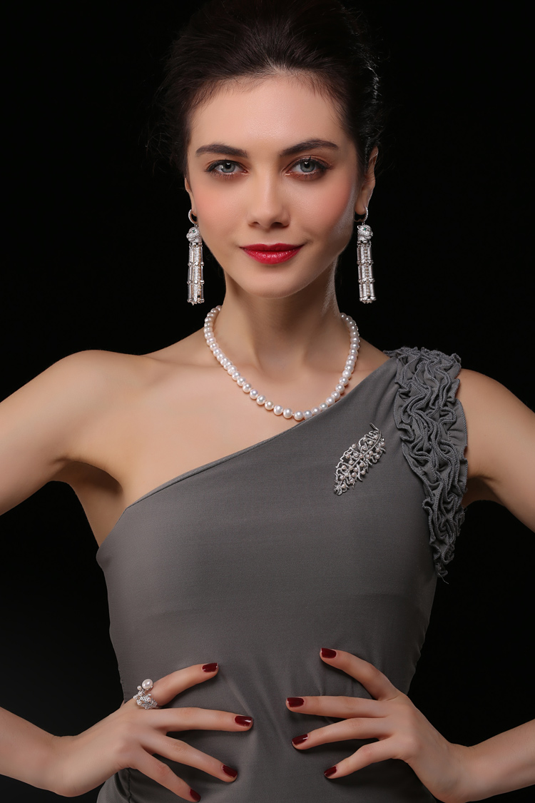 u/爱欧珠宝 天然珍珠项链 香港私家定制晚礼服 单排短款淡水 一叶扁舟