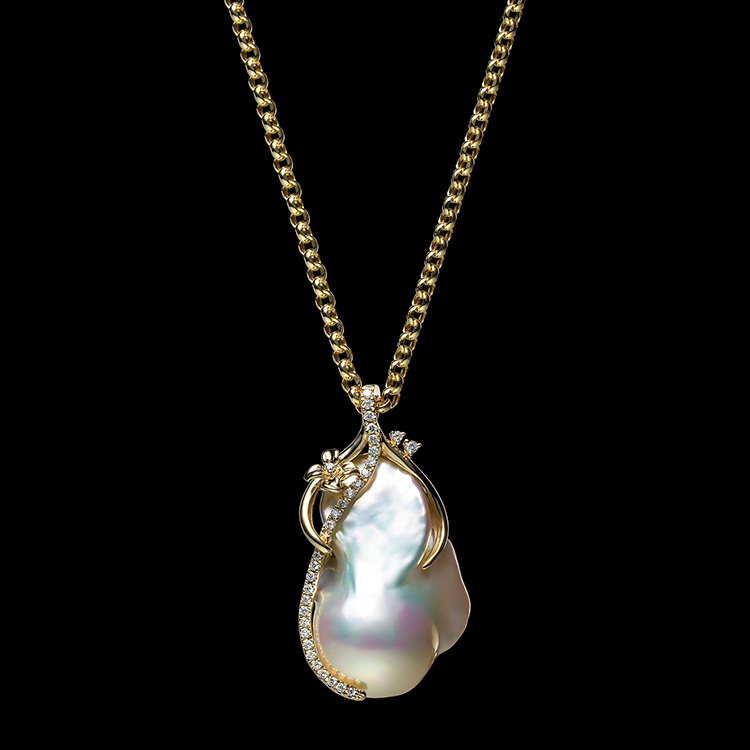 cloris/克劳瑞斯 巴洛克天然珍珠吊坠 18k金镶嵌钻石