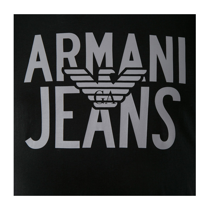 阿玛尼衣服商标图案图片